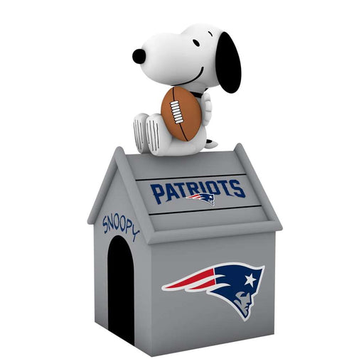 New England Patriots Inflatable Snoopy Doghouse